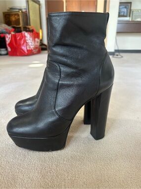 SCHUTZ Black leather Platform High-Heel Ankle Boots - Women